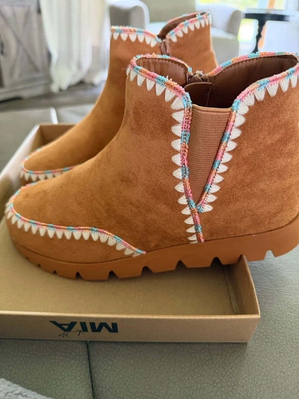 Mia Little Girls' Camyla Boot-NEW-size 5